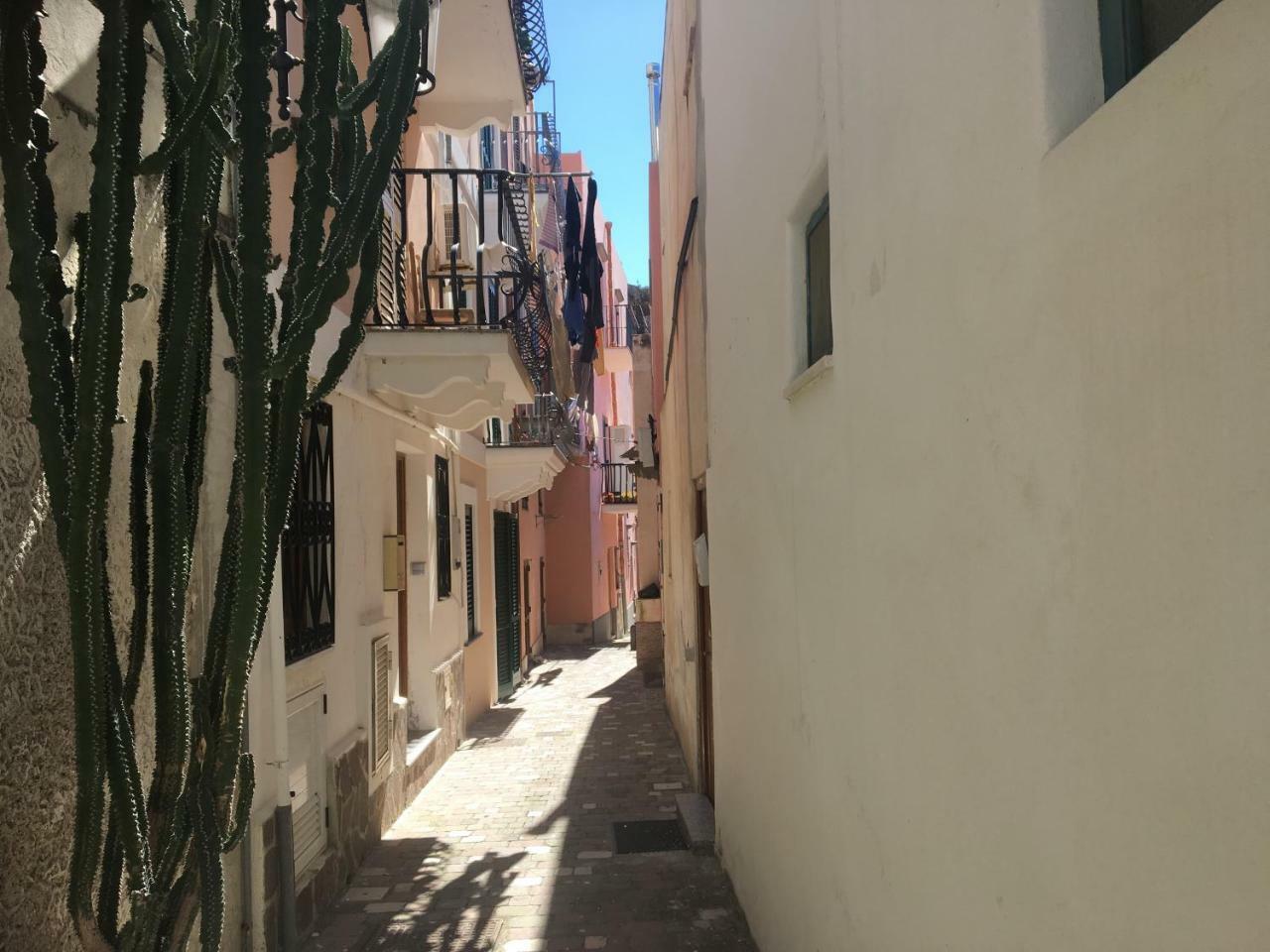 B&B Il Castello Lipari  Exterior photo